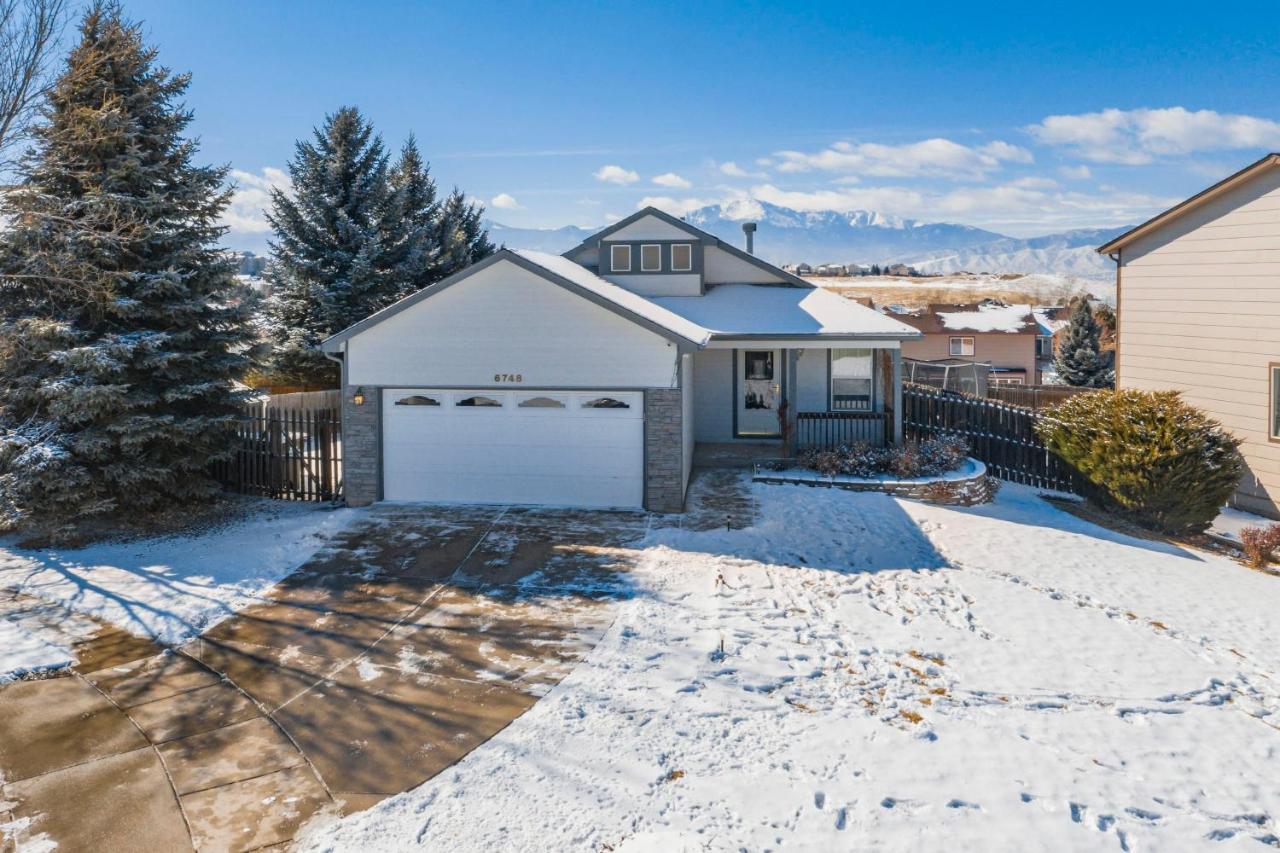 Cozy 4Br House With Peak Views In Colorado Springs Villa Exterior foto