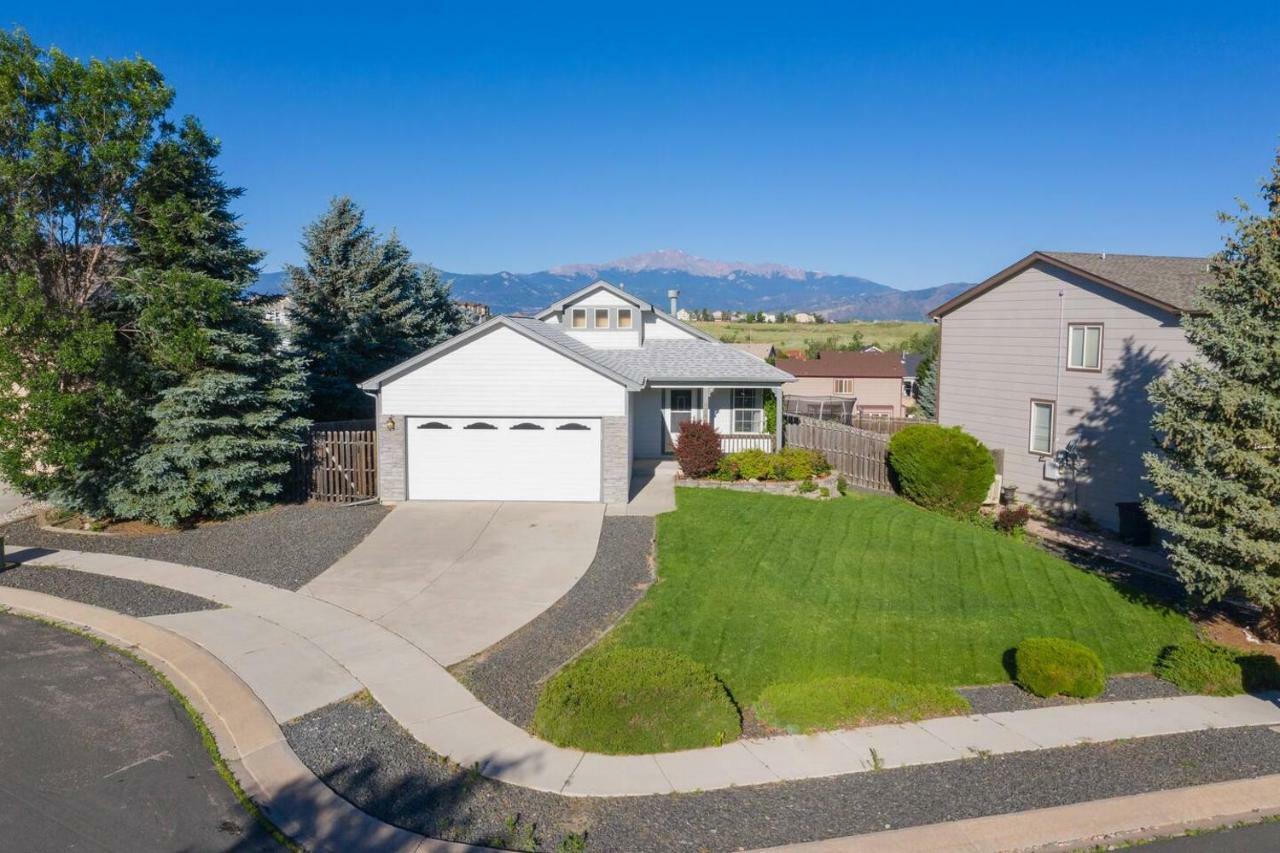 Cozy 4Br House With Peak Views In Colorado Springs Villa Exterior foto